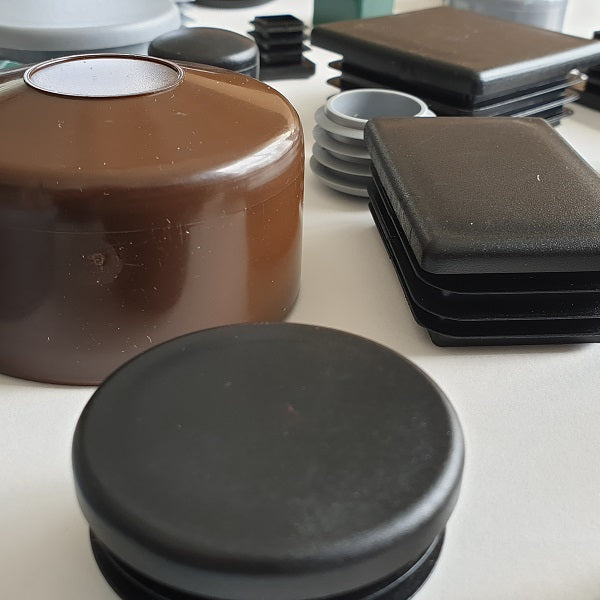 Kamšteliai ir dangteliai