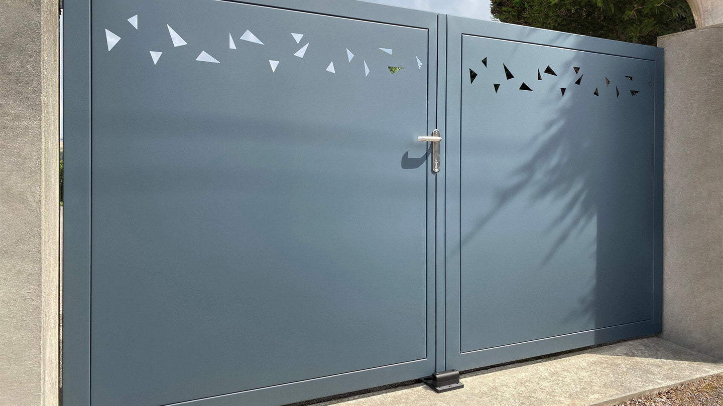 Locinox motorizuoto elektrinio vartu fiksatoriaus rinkinys.