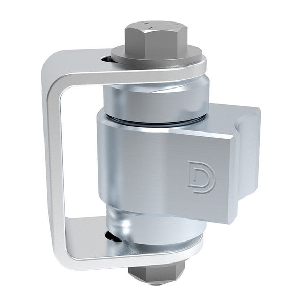 D&D Technologies virinami vyriai.